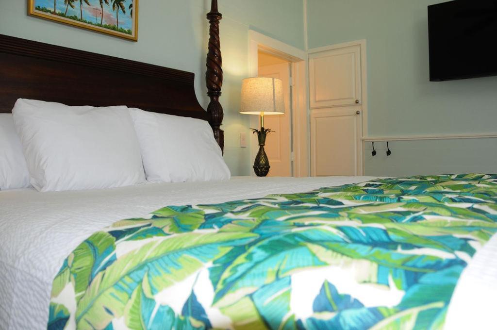 The Porch On Frances Inn - Adults Exclusive Ки-Уэст Номер фото